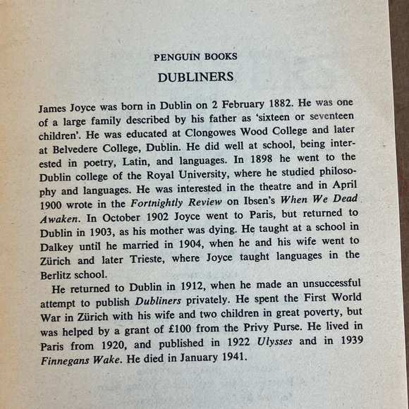 James Joyce Dubliners softcover - vintage 1984 reprint of original 1916 book - Picture 5 of 14